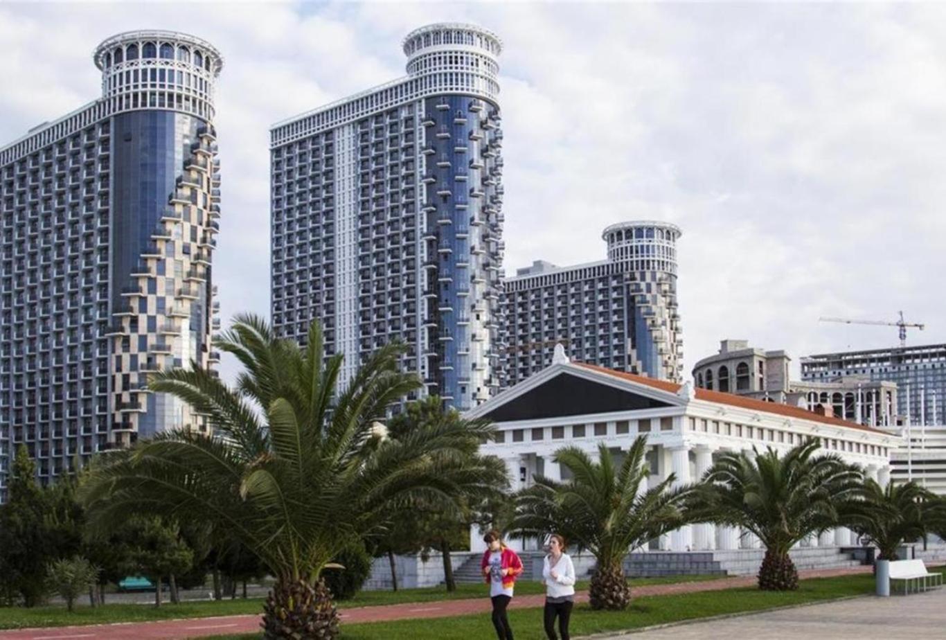 Orbi Sea Tower Apartment Batumi Exterior photo
